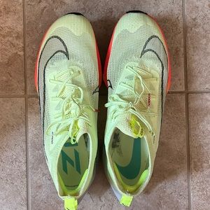 Nike Air Zoom Alphafly %